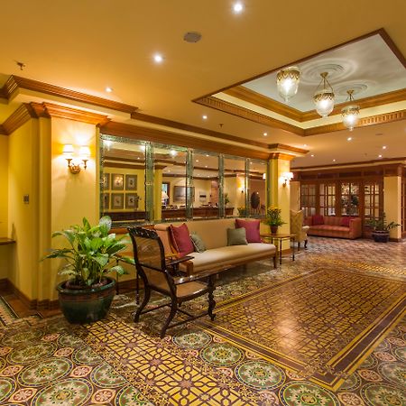Herald Suites Makati City Ngoại thất bức ảnh