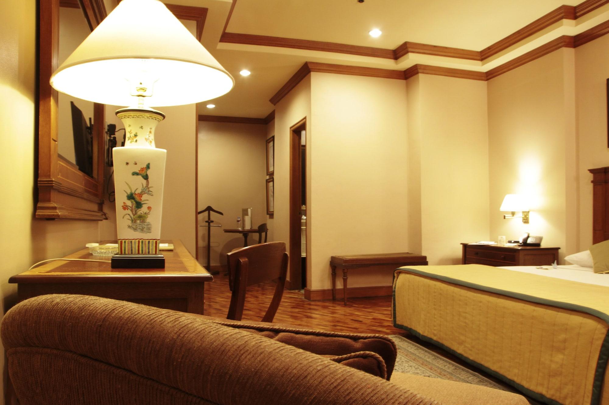 Herald Suites Makati City Ngoại thất bức ảnh