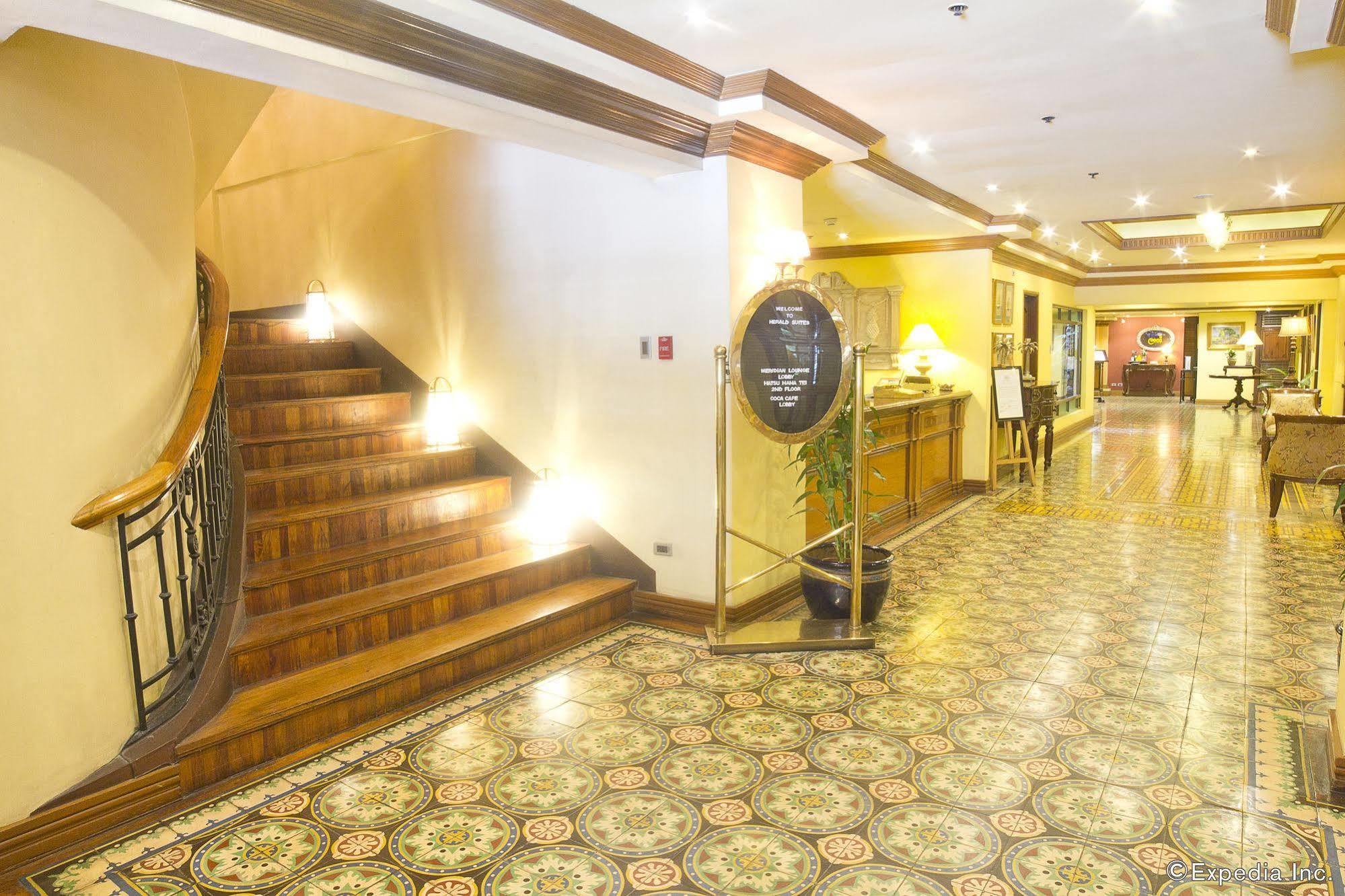 Herald Suites Makati City Ngoại thất bức ảnh