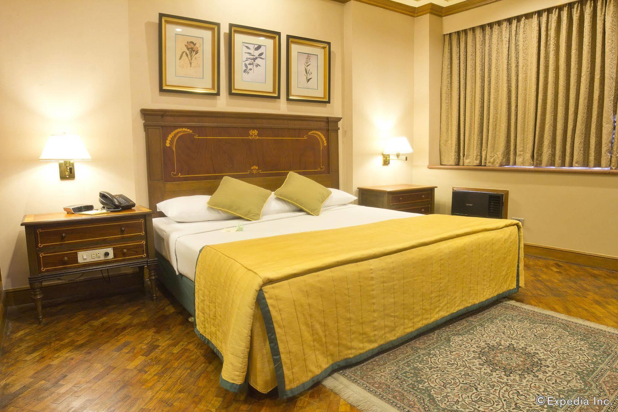 Herald Suites Makati City Ngoại thất bức ảnh