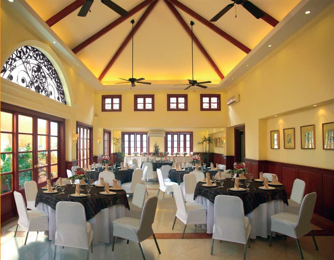 Herald Suites Makati City Ngoại thất bức ảnh